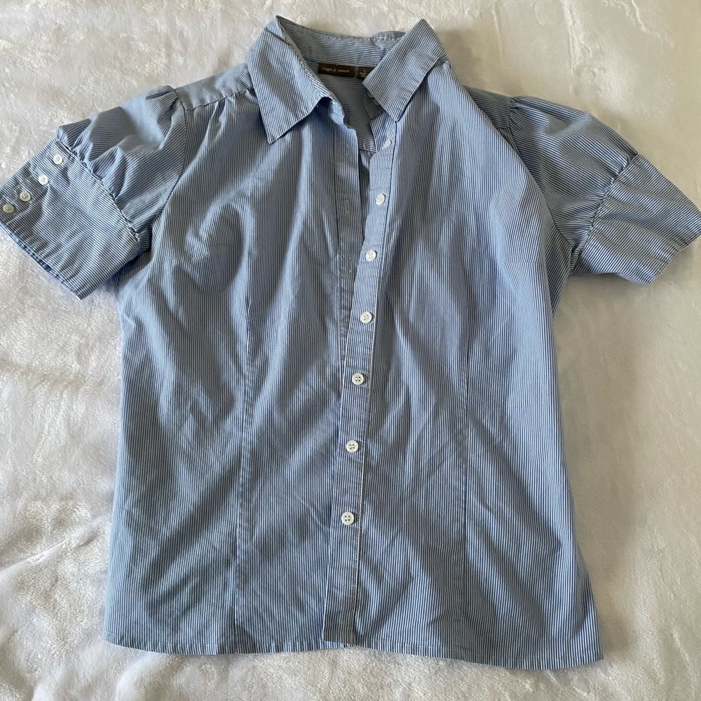 Button up blouse💙